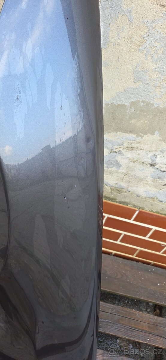 BMW E90/E91 levý přední blatník - 3