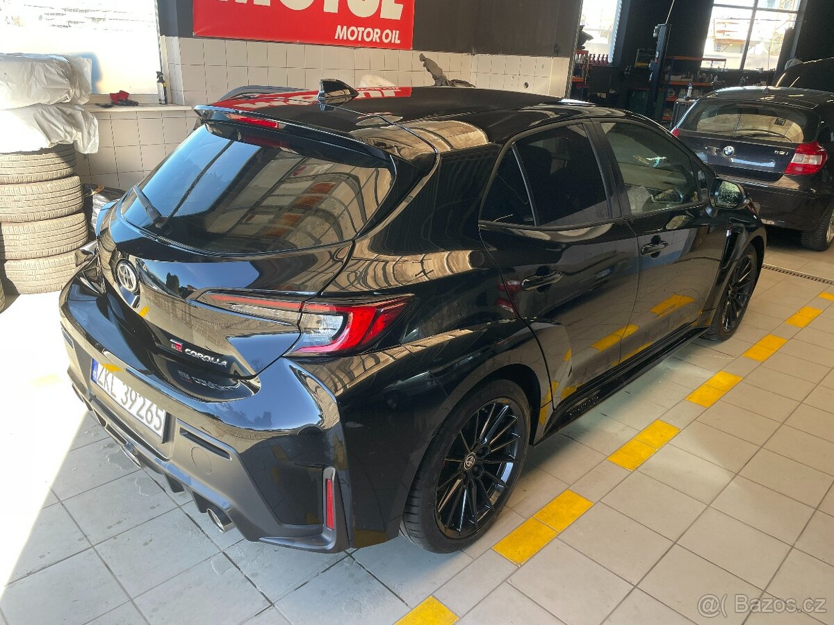 Toyota Corolla 1.6 GR-FOUR 223 kw High Performance - 3