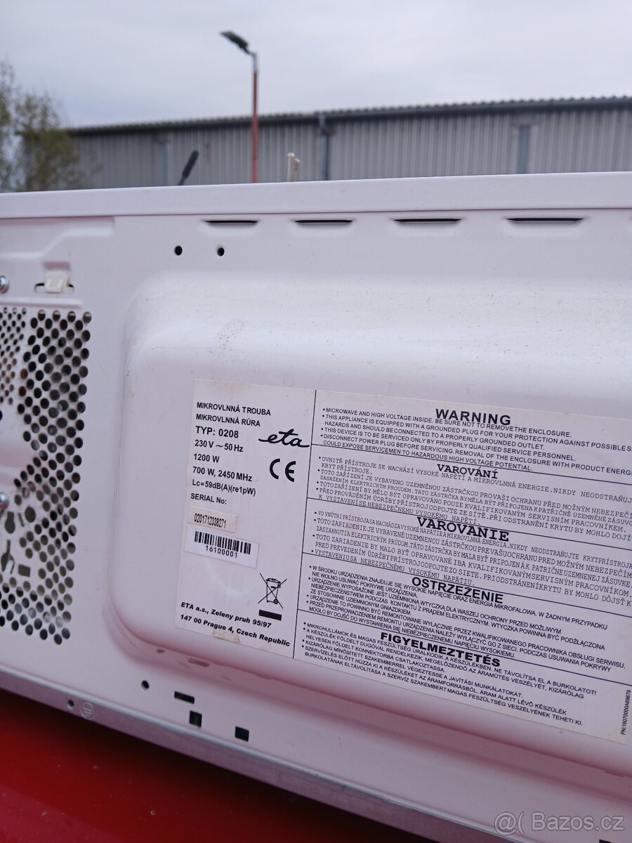 Mikrovlnná trouba Eta - 3