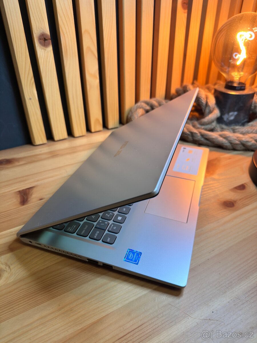 ASUS VivoBook X415M - 3