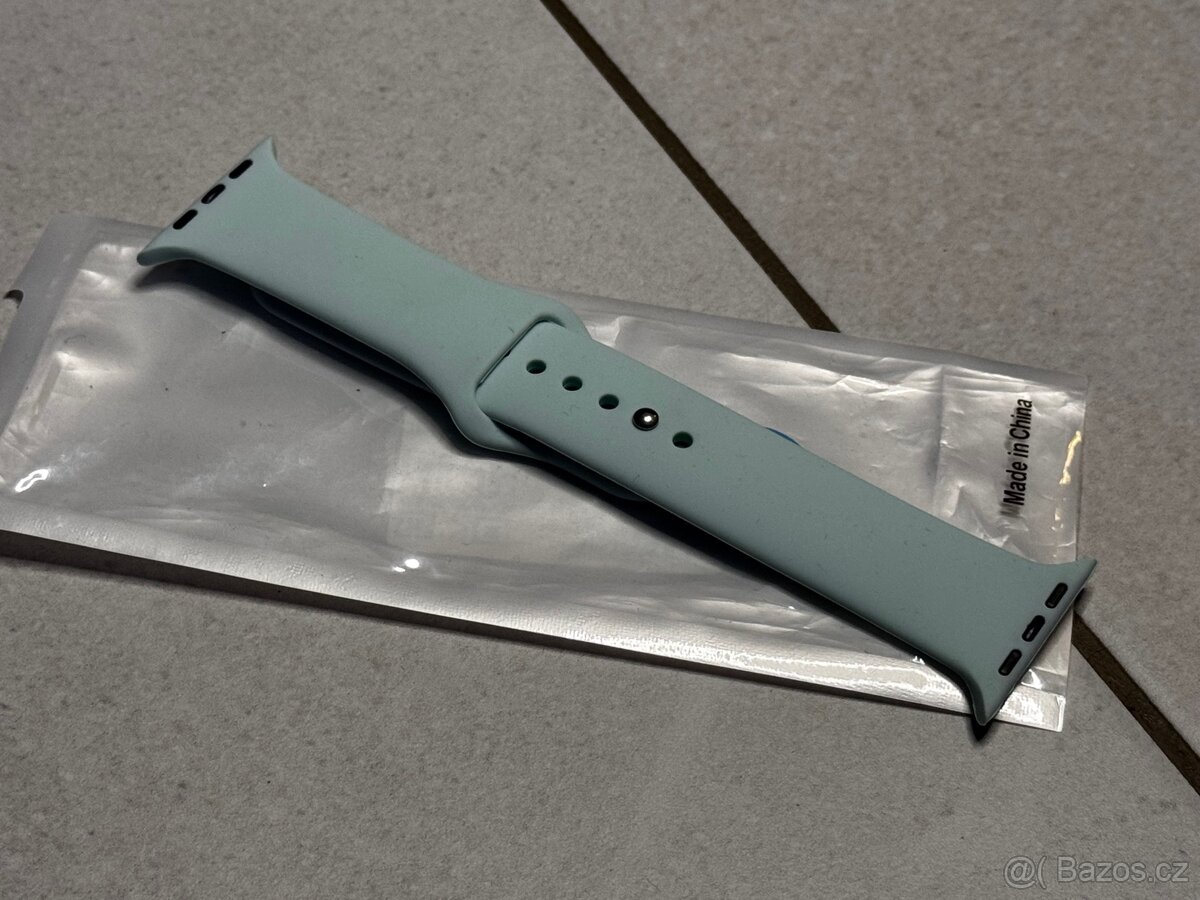 Silikonový řemínek na Apple Watch 42/44 mm - NOVÝ - 3