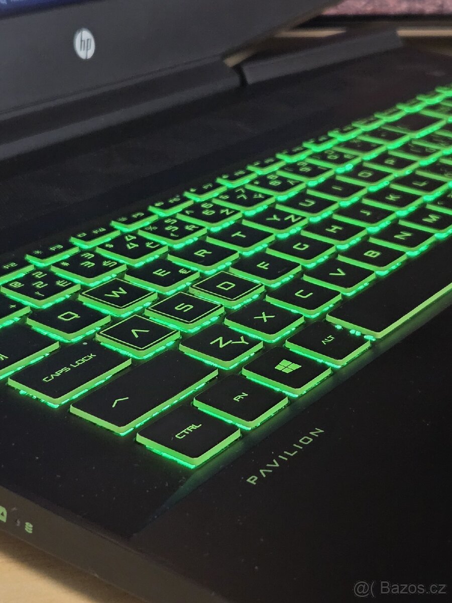 Herní notebook - HP Pavilion - 3