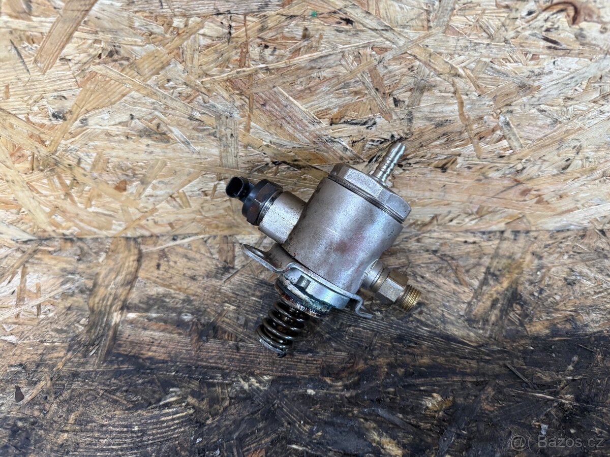 PALIVOVÉ ČERPADLO 2.0 TFSI 06J127025C - 3