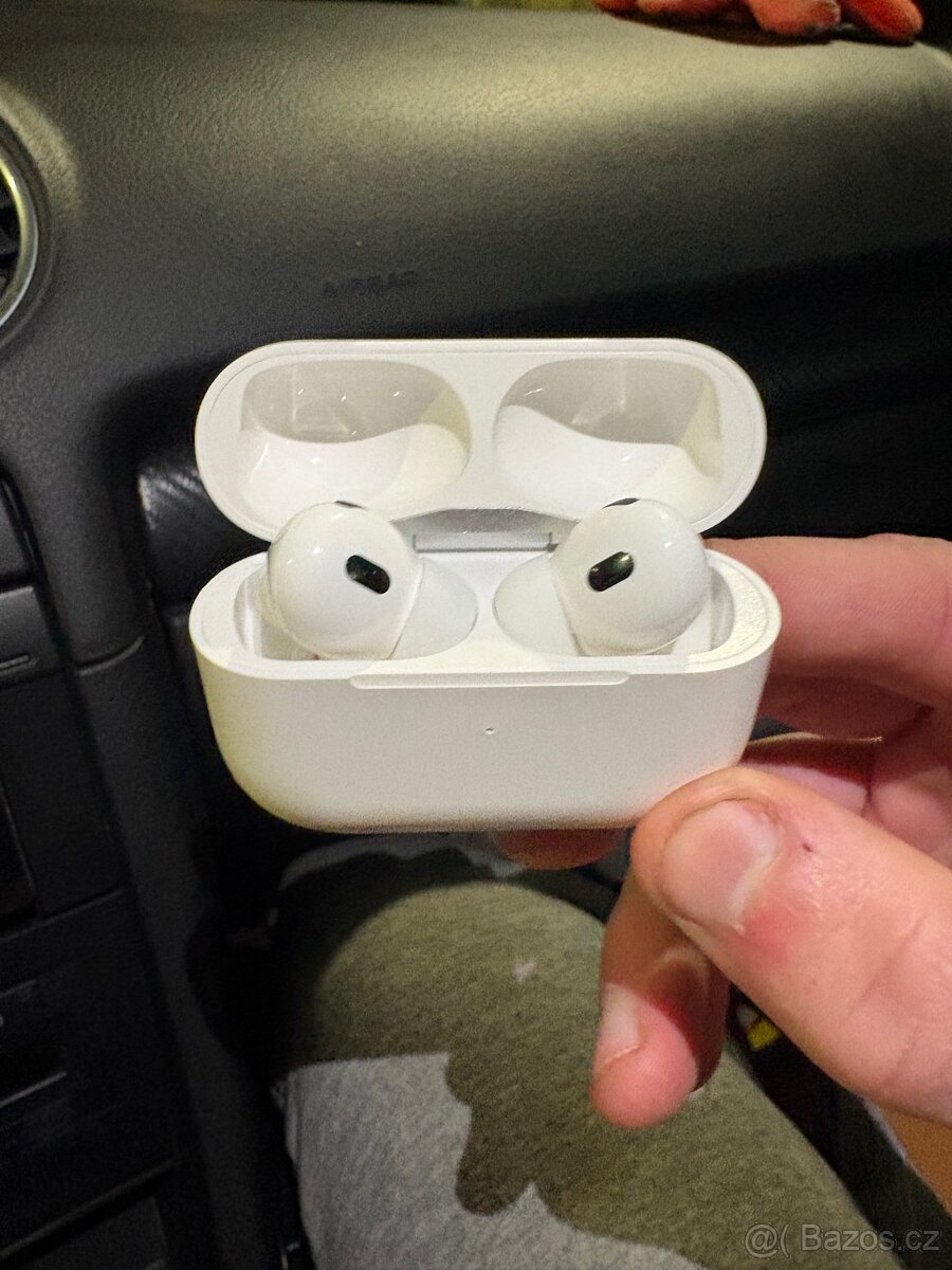 Apple AirPods Pro (2. generace) - 3