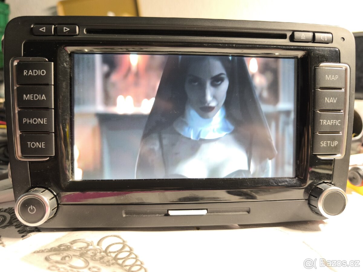 VW RNS510 1T0035680B aktualizované - 3