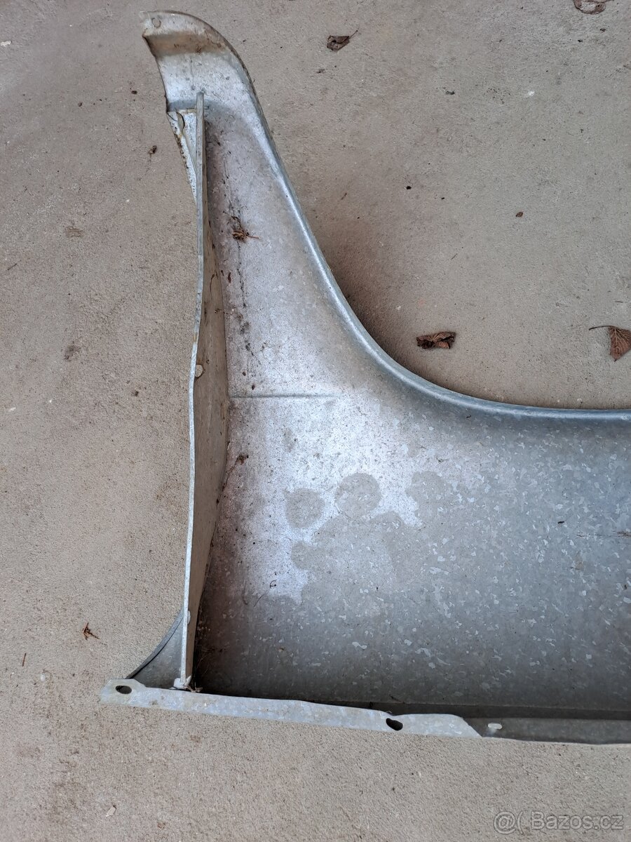 Škoda 1000MB blatník - 3