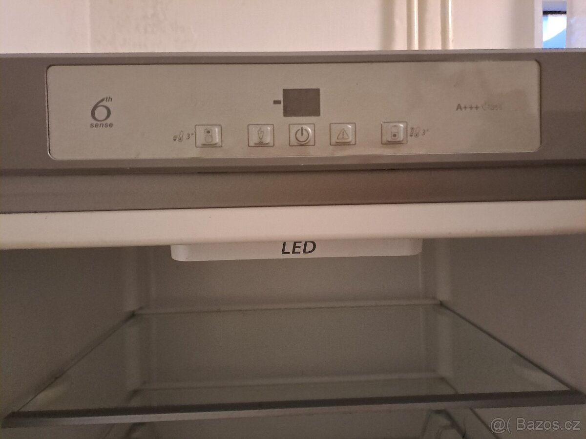 Lednice Whirlpool - 3