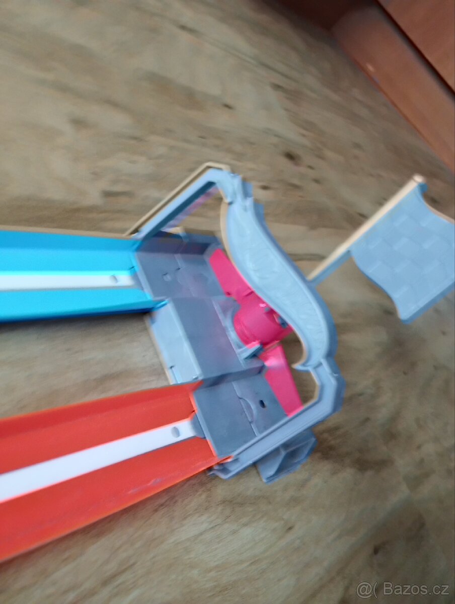 Dráha Hotwheels - 3