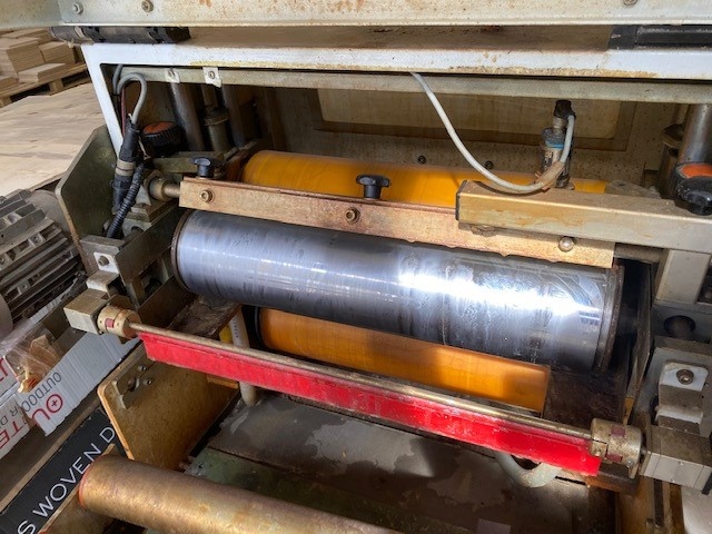 Kompletní olejovací/lakovací linka TRIVEC - 3