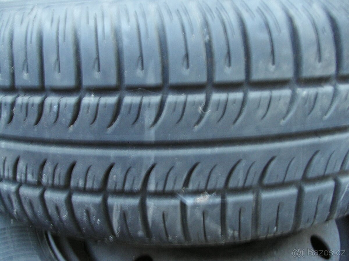 Pneu 185/65 R14 vzorek 6,5mm - 3