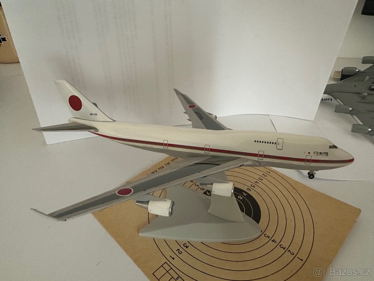 Model B747-400 JASDF 1:400 Herpa - 3