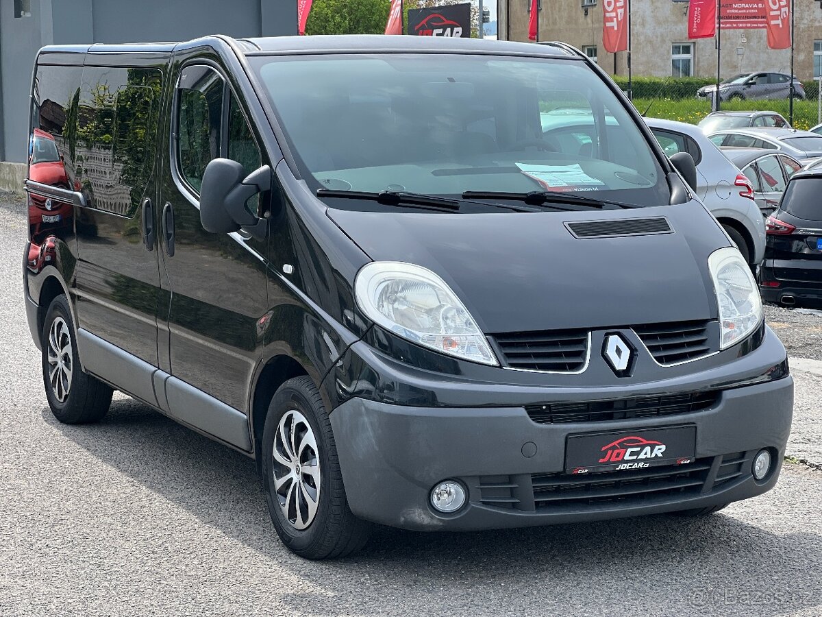Renault Trafic 2.5DCi 8 MÍST AUTOMAT KLIMA - 3