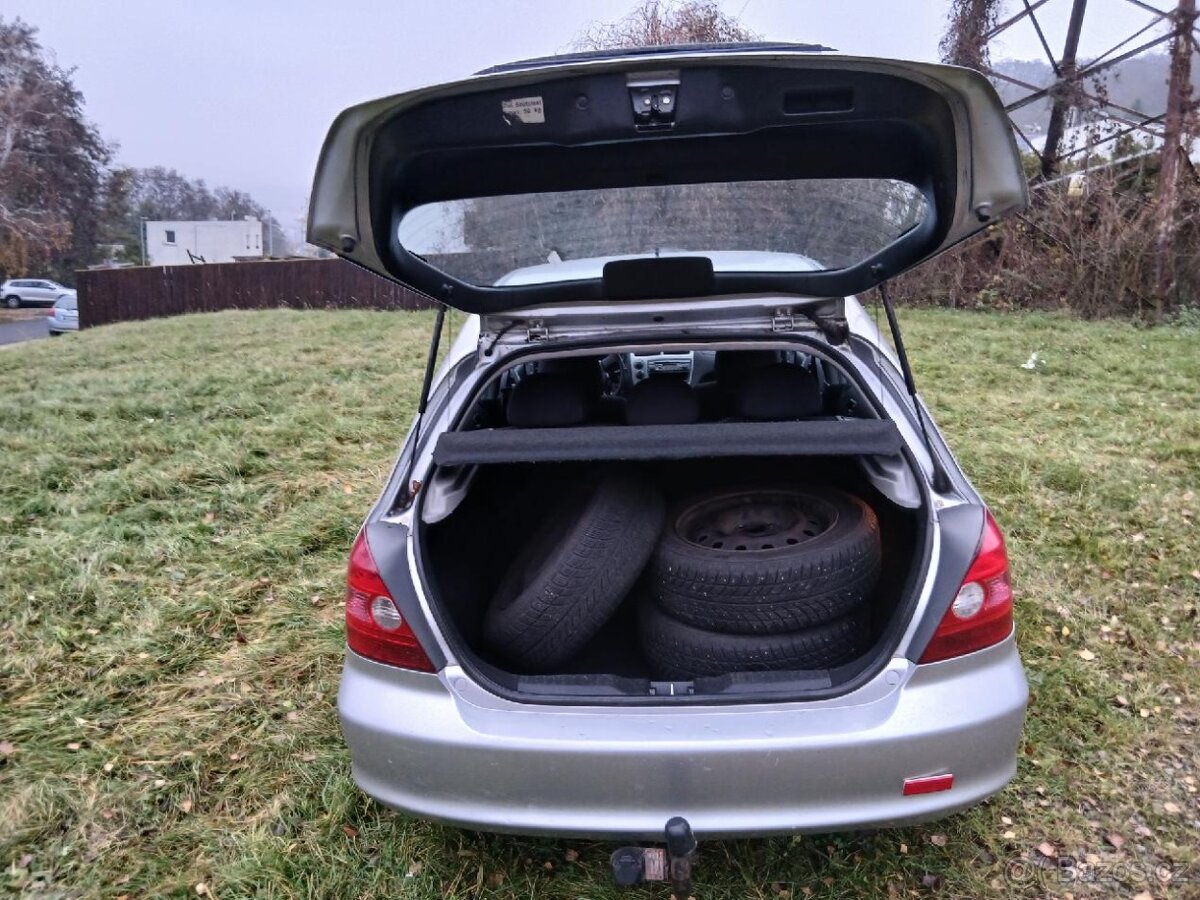 HONDA CIVIC 1.6i rok 2004 STK 12/2026 velmi pěkný stav - 3