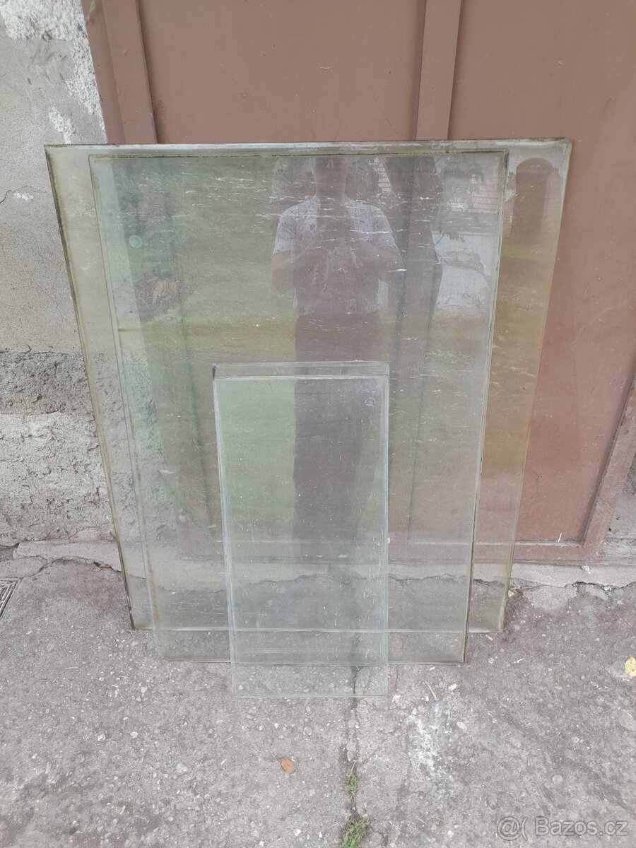 Kabinová skla na HON UN 053 - 3