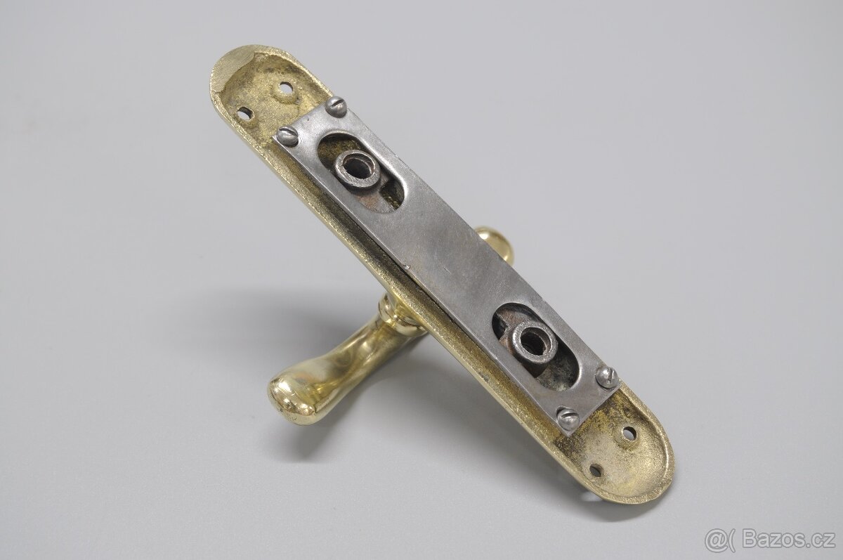 Mosazné okenní kování - rozvora - oliva č. 4 - 3