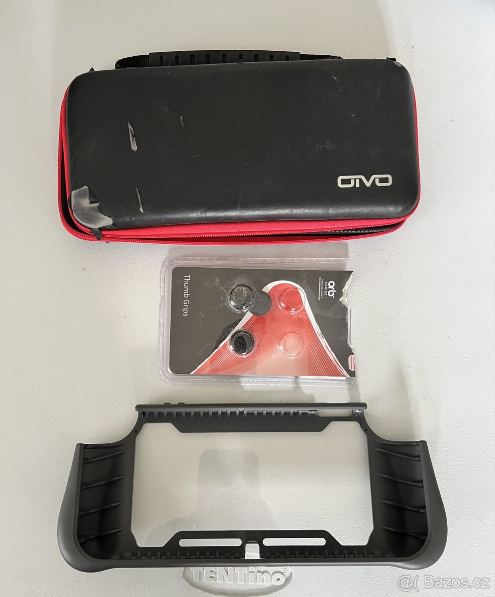 Nintendo Switch v1 - Mario Odyssey edice + Luigi Mansion 3 - 3