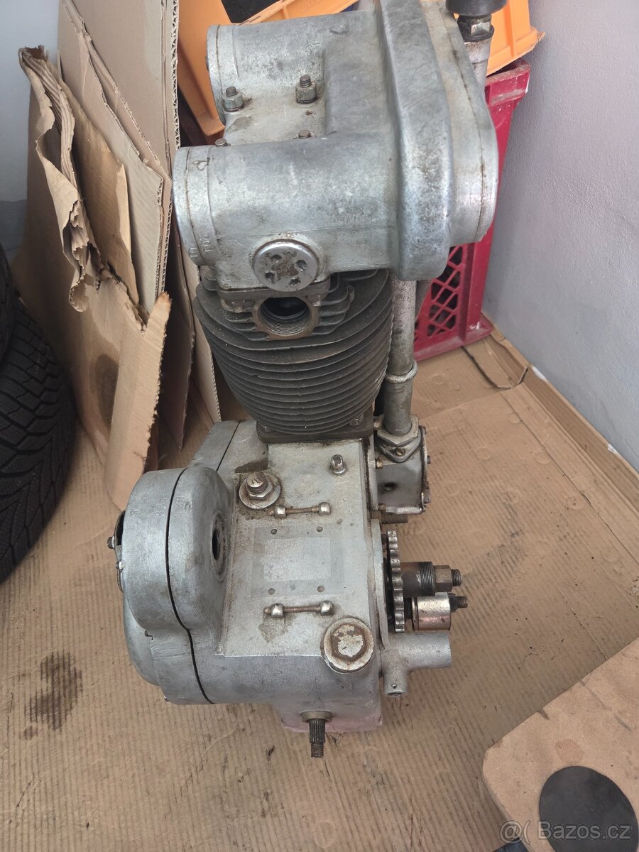 MOTOR PRAGA 500 BD III SERIE - 3