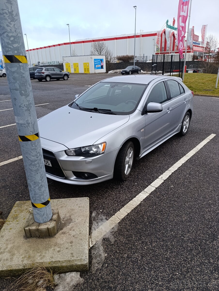 Mitsubishi Lancer 1,8,105kw,144000km,2010 - 3
