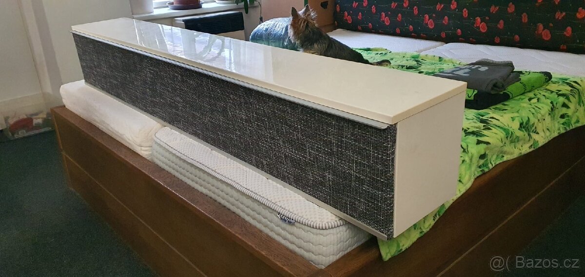 Závěsná skříňka - 3