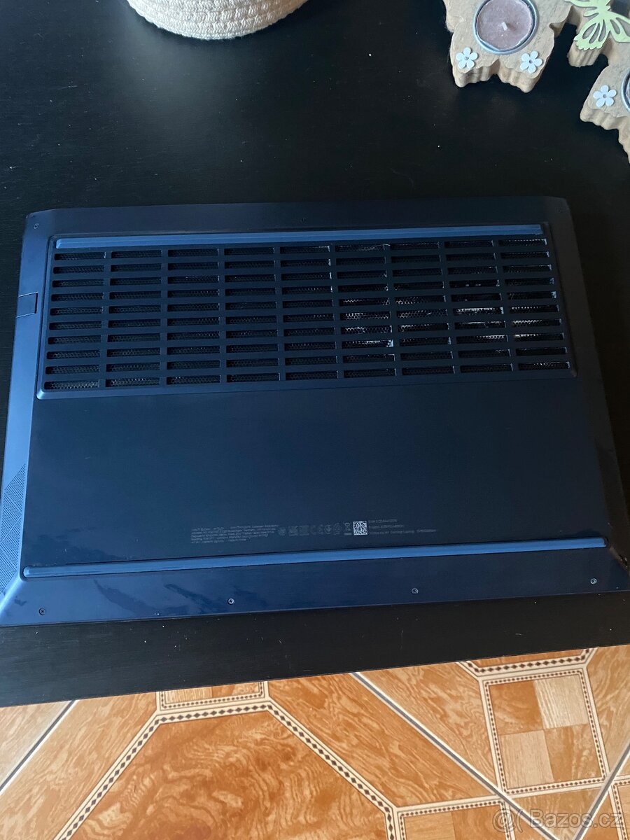 Herní set HP Victus 15 + sluchátka + myš Logitech - 3