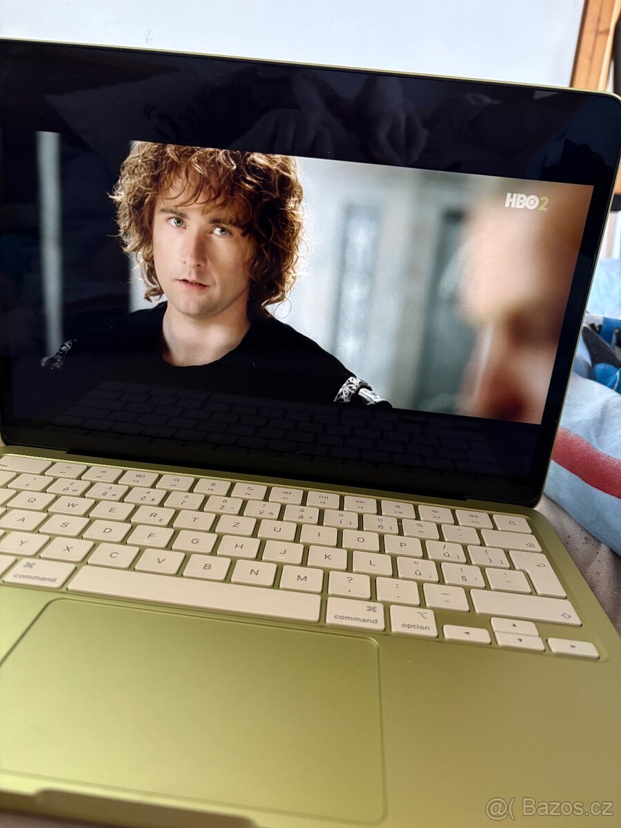 MacBook Neo 256gb - 3