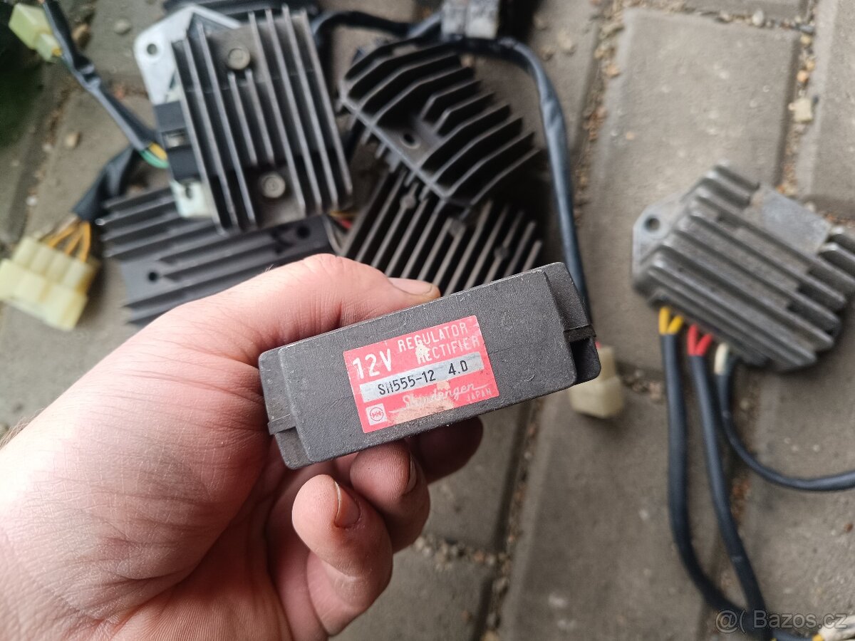 Regulátor napětí - 3