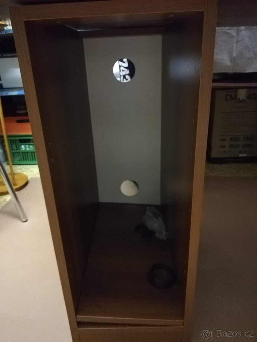 Stůl na počítač - 3