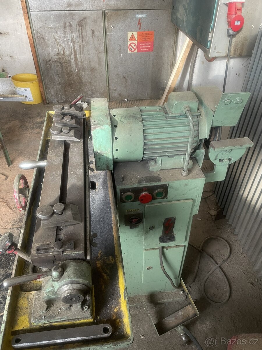 Bruska s posuvem - 3