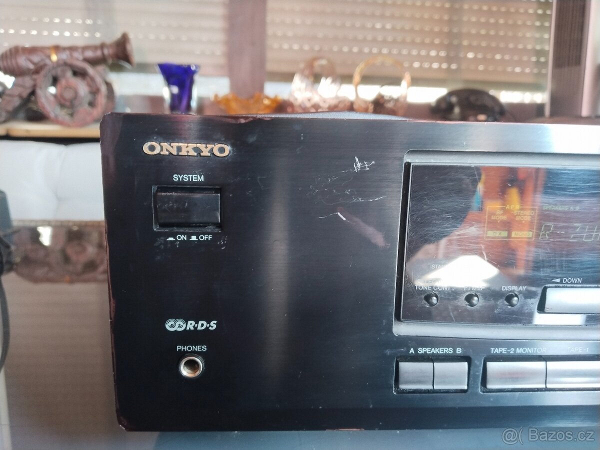 Onkyo TX-8211 receiver - 3