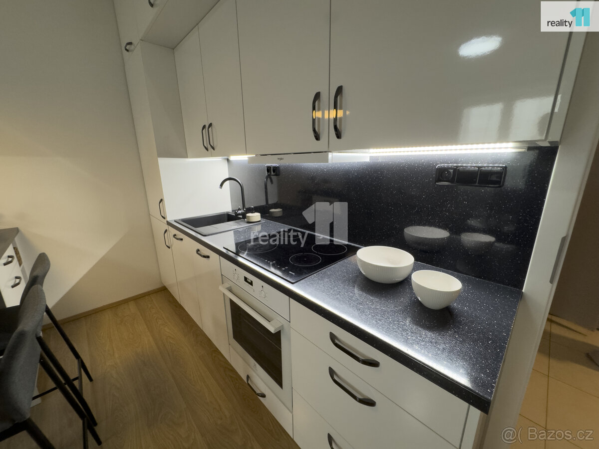 Byt prodej - Praha Holešovice - V závětří 385/5 - 3