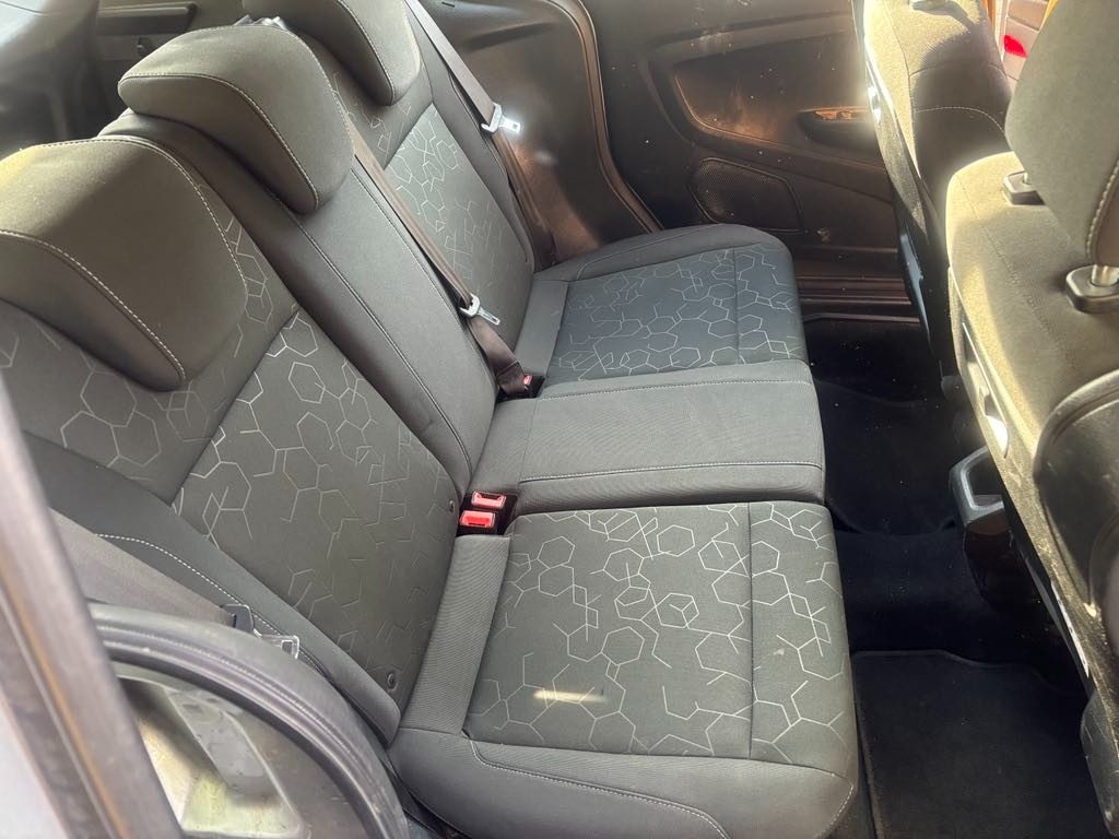 FORD B-MAX ROK 2014,SERVISNÍ KNÍŽKA,NAJEZD POUZE 196 XXX KM - 3