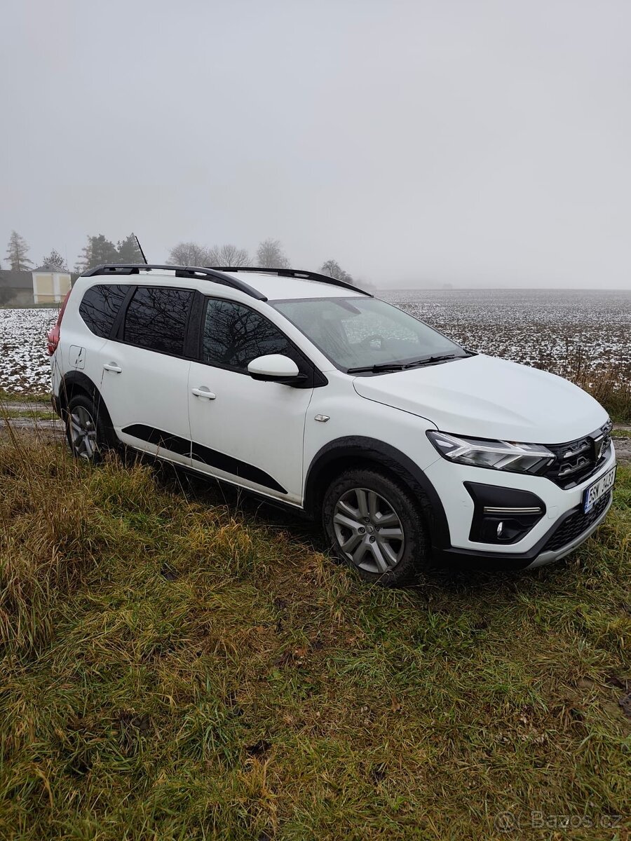 Dacia Jogger 2022 1.0 80kw 11600km - 3