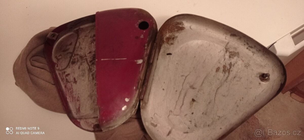 Kaslik Jawa pérák práva strana - 3