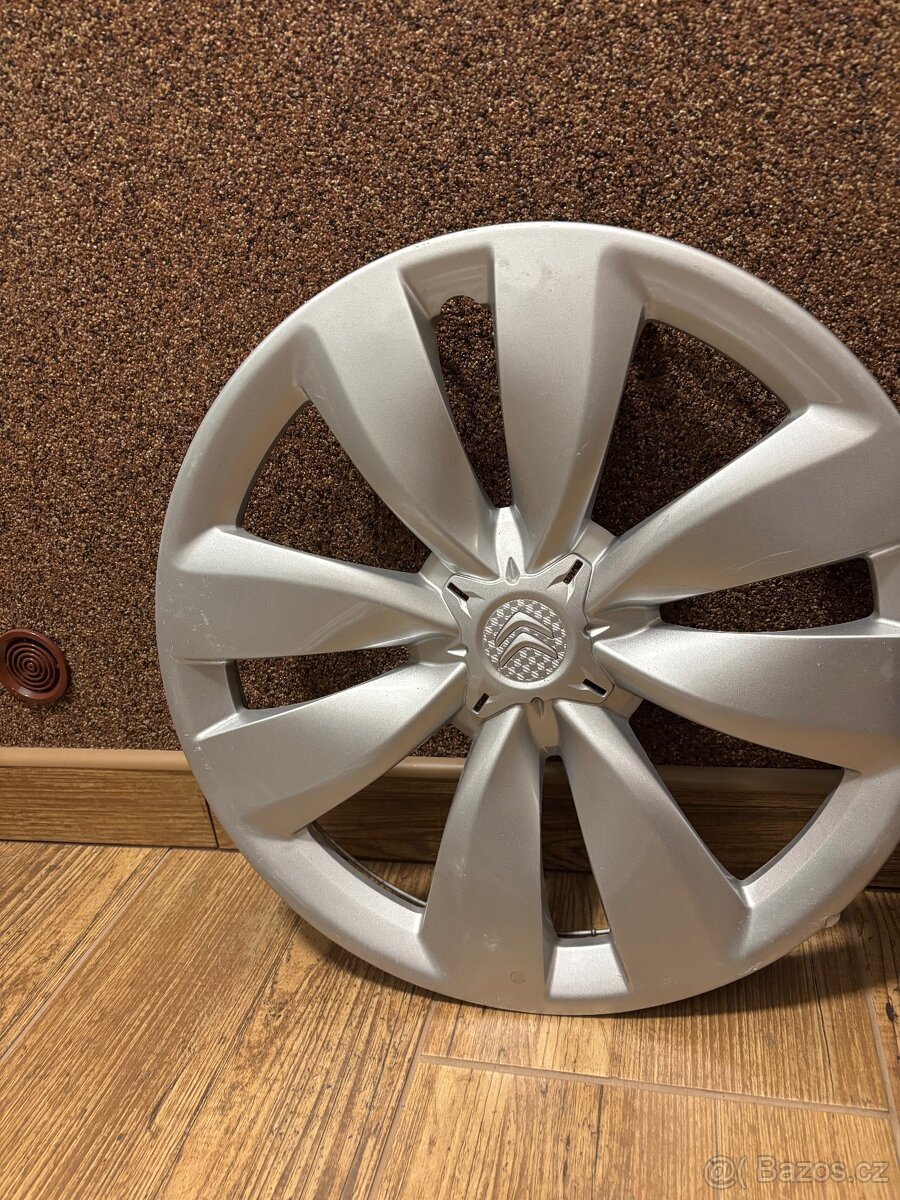 Poklice na Citroën 15” originální - 3