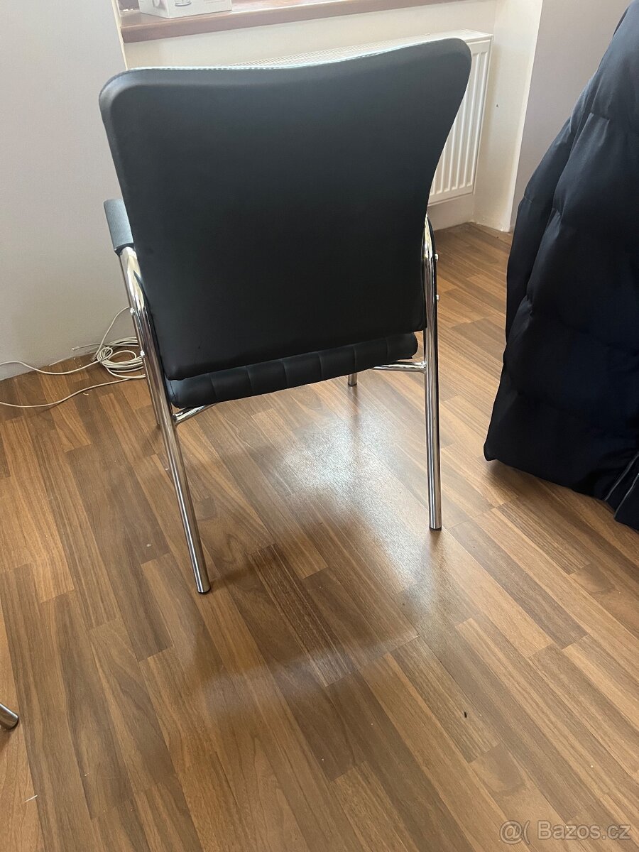 Židle - 3