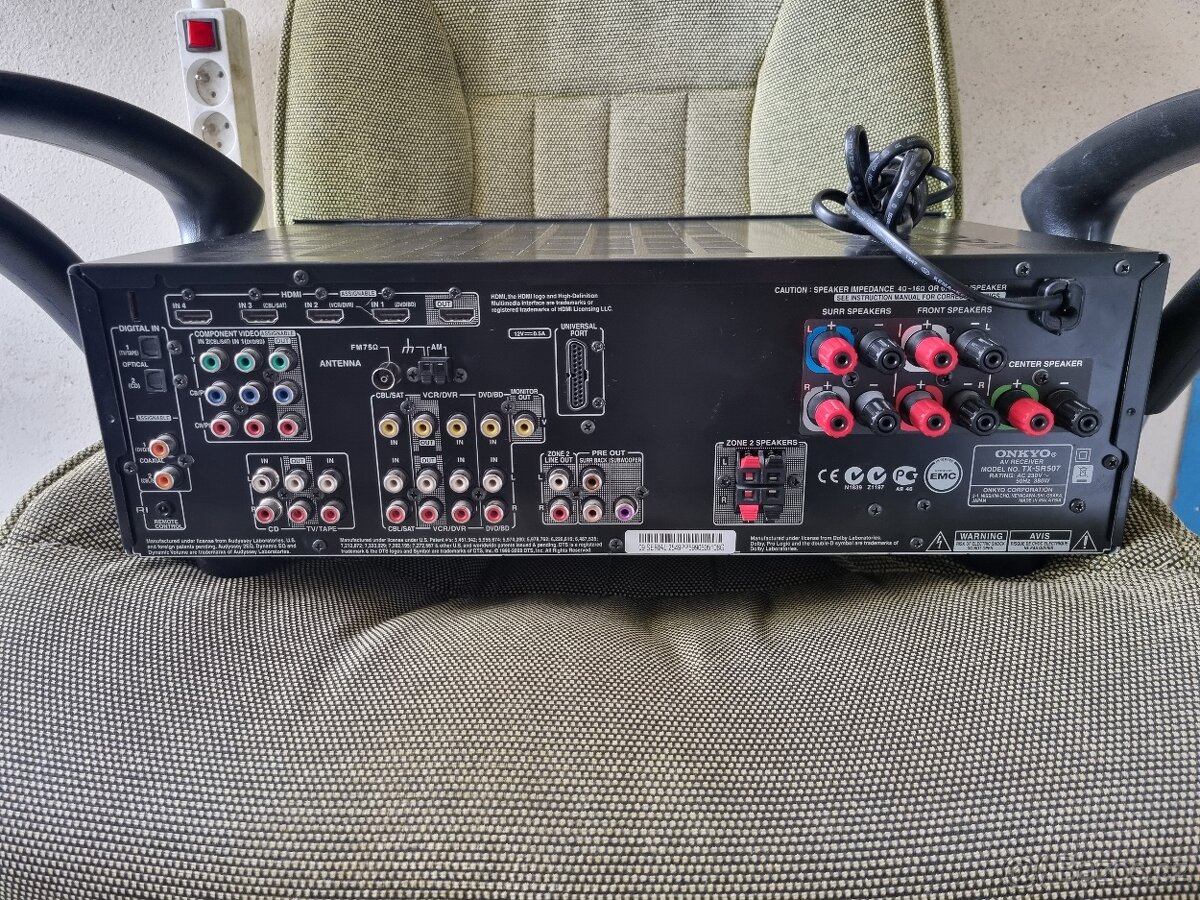 ONKYO TX-SR507 černý - 3