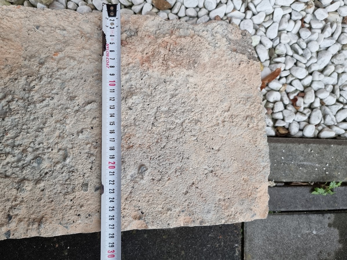 Betonový překlad 270×1480×85 – cena 300 Kč - 3