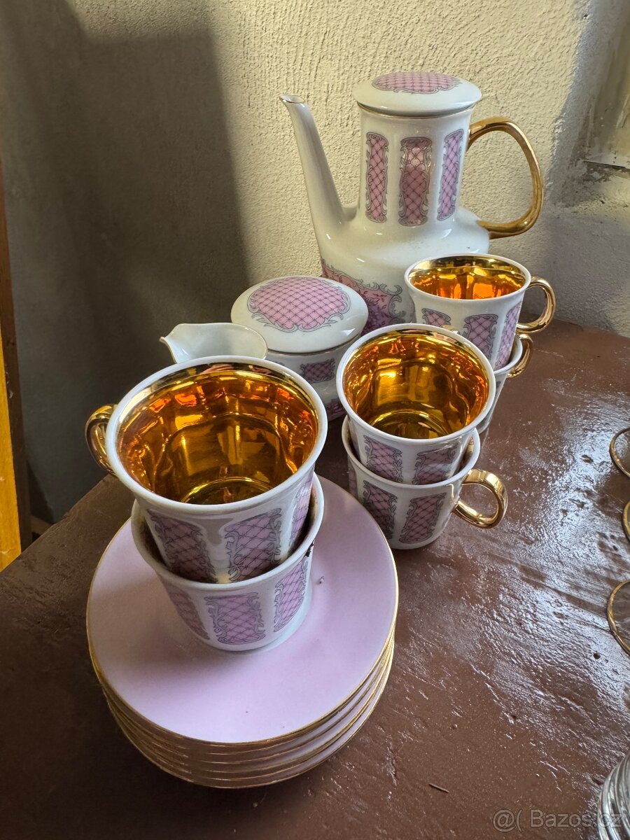 Kávová souprava se zlatem - 3