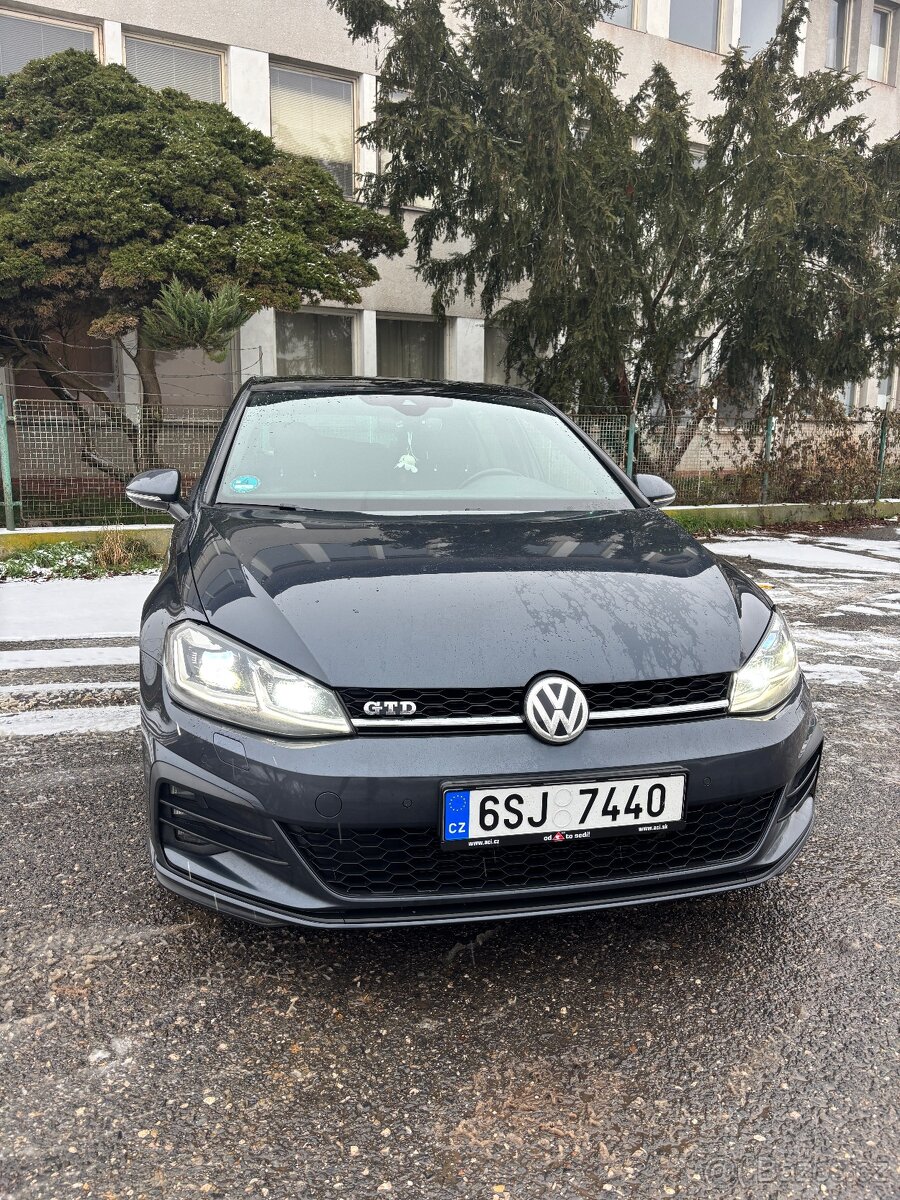 Volkswagen Golf 2.0 GTD - 3