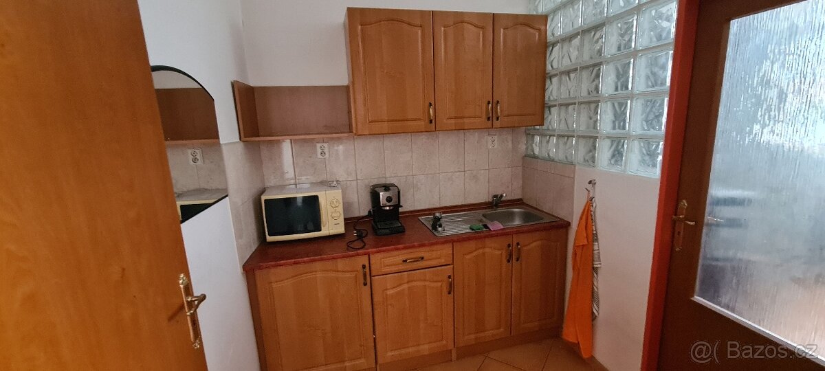 reprezentativní kancelář se zasedačkou - 3