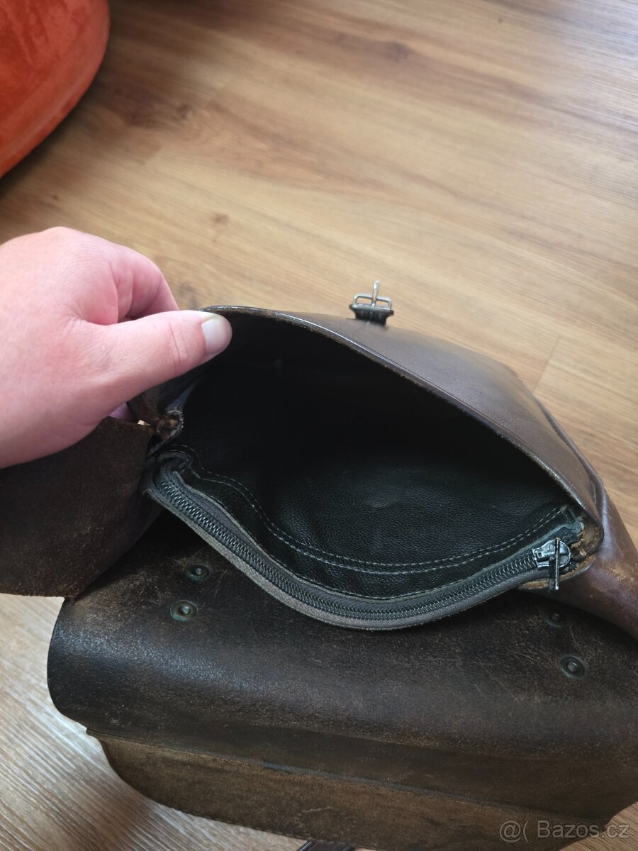 Lesnická,myslivecká kožená brašna zdobená - 3