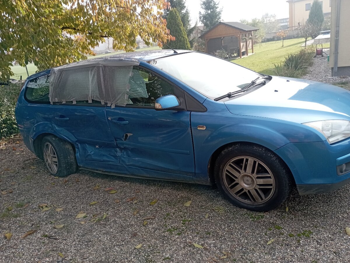 Ford Focus Ghia 1,6 dtci - 3