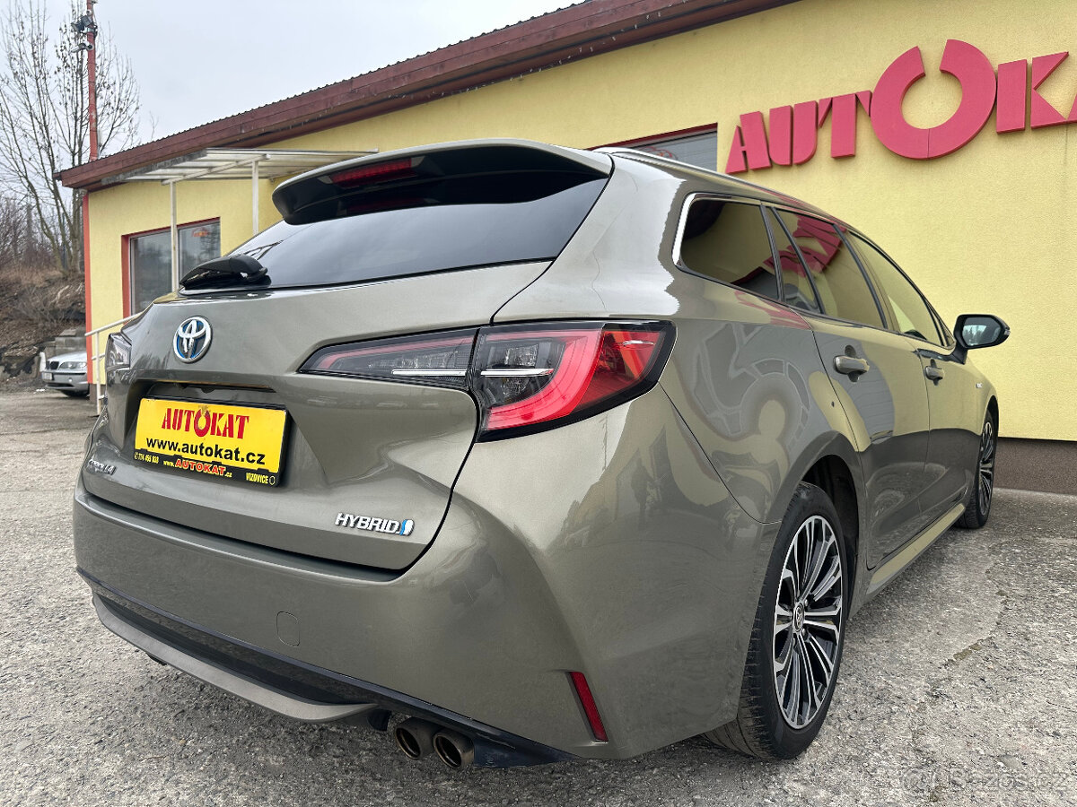 Toyota Corolla 2.0 Hybrid/1MAJ/Serv.Knih - 3