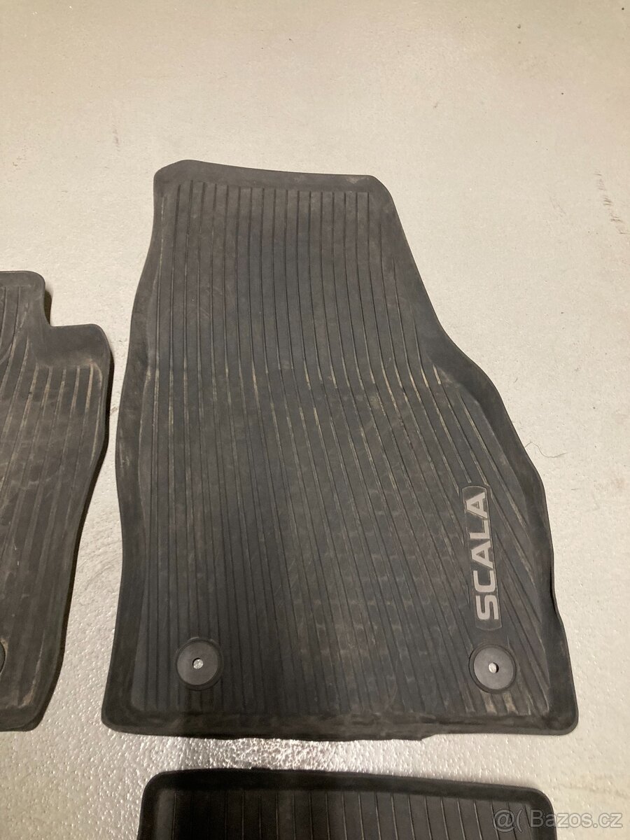 Gumové koberce do interieru - Škoda Scala - 3