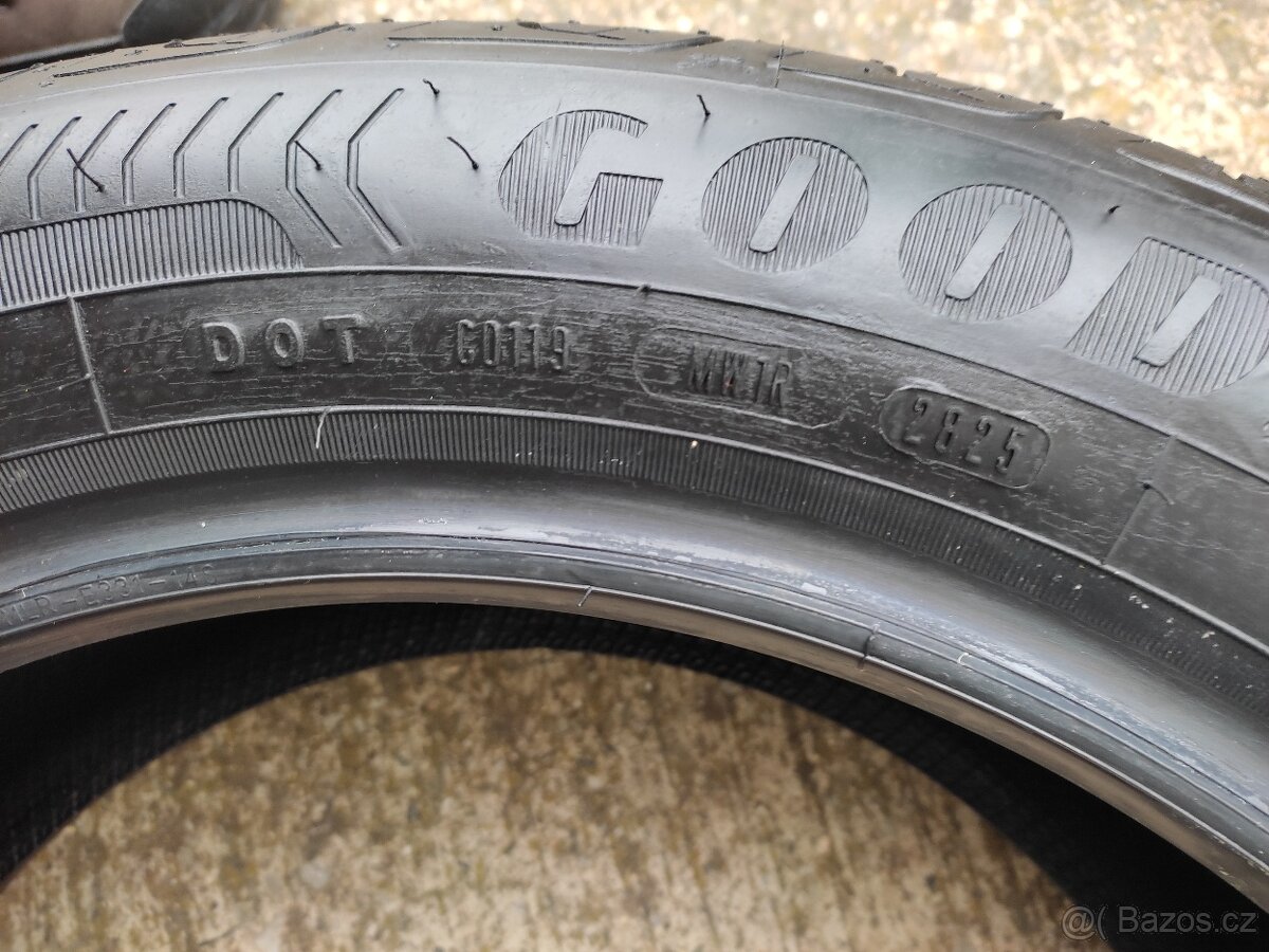 Goodyear Efficientgrip Performance - 3