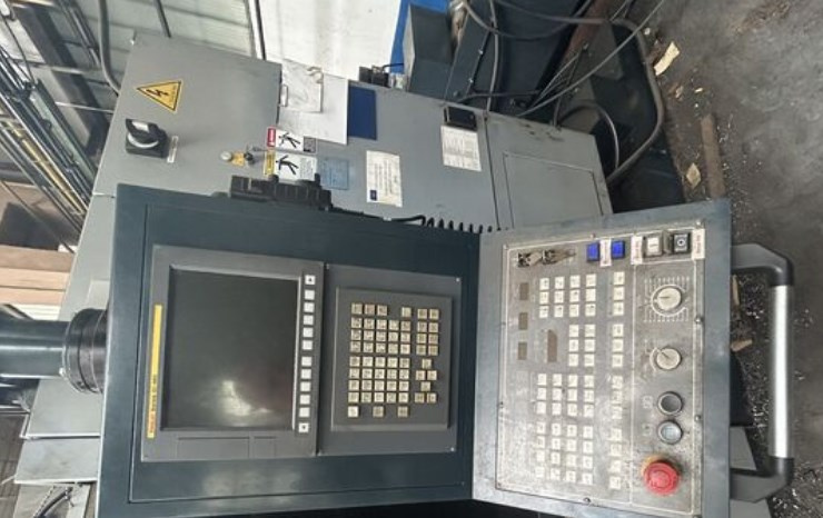 Obráběcí centra - vertikální Concept Mill 450 - 3