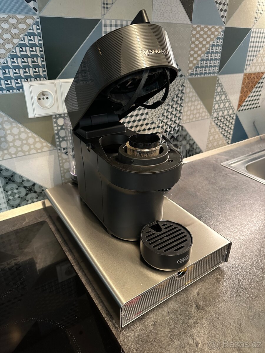 Kávovar Nespresso Vertuo - 3