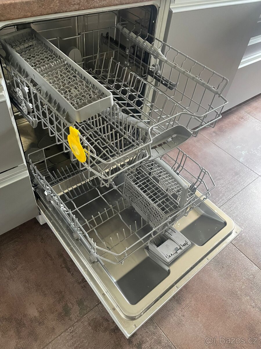 Myčka Bosch Silence Plus Serie 4 - 3