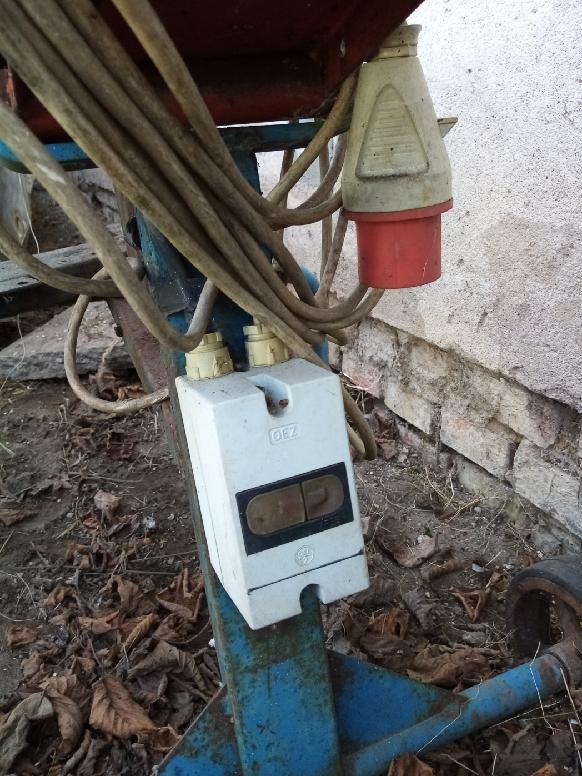 žezačka dlažby, cihel ale i traverz - 3