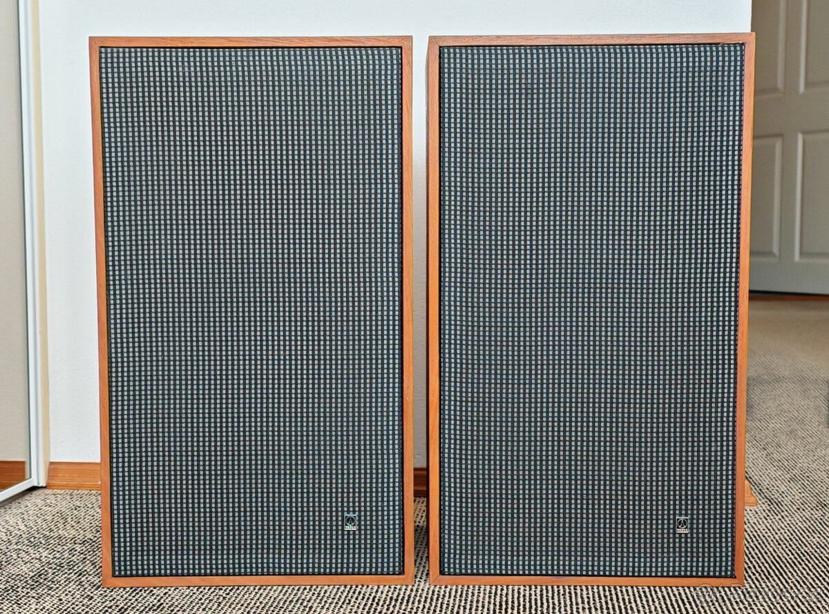 TESLA ARS 830 - 3
